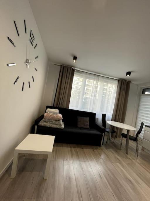 New Apartment - Near Sky Tower - 4 People - New Building - Lift Wrocław Extérieur photo